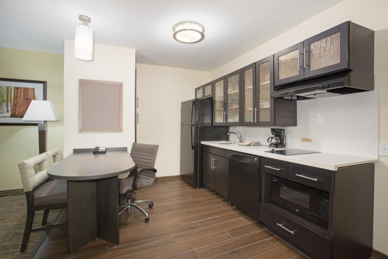 Candlewood Suites Longmont - Boulder Area By Ihg Zewnętrze zdjęcie